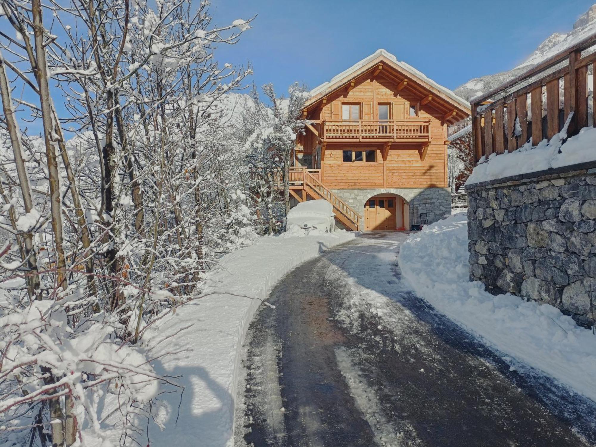 Bed and Breakfast Les Cabris Pelvoux Exterior foto
